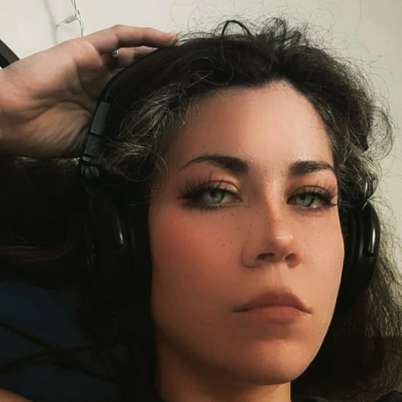 Meet your Posher, Jordan - Picture 2 of 4